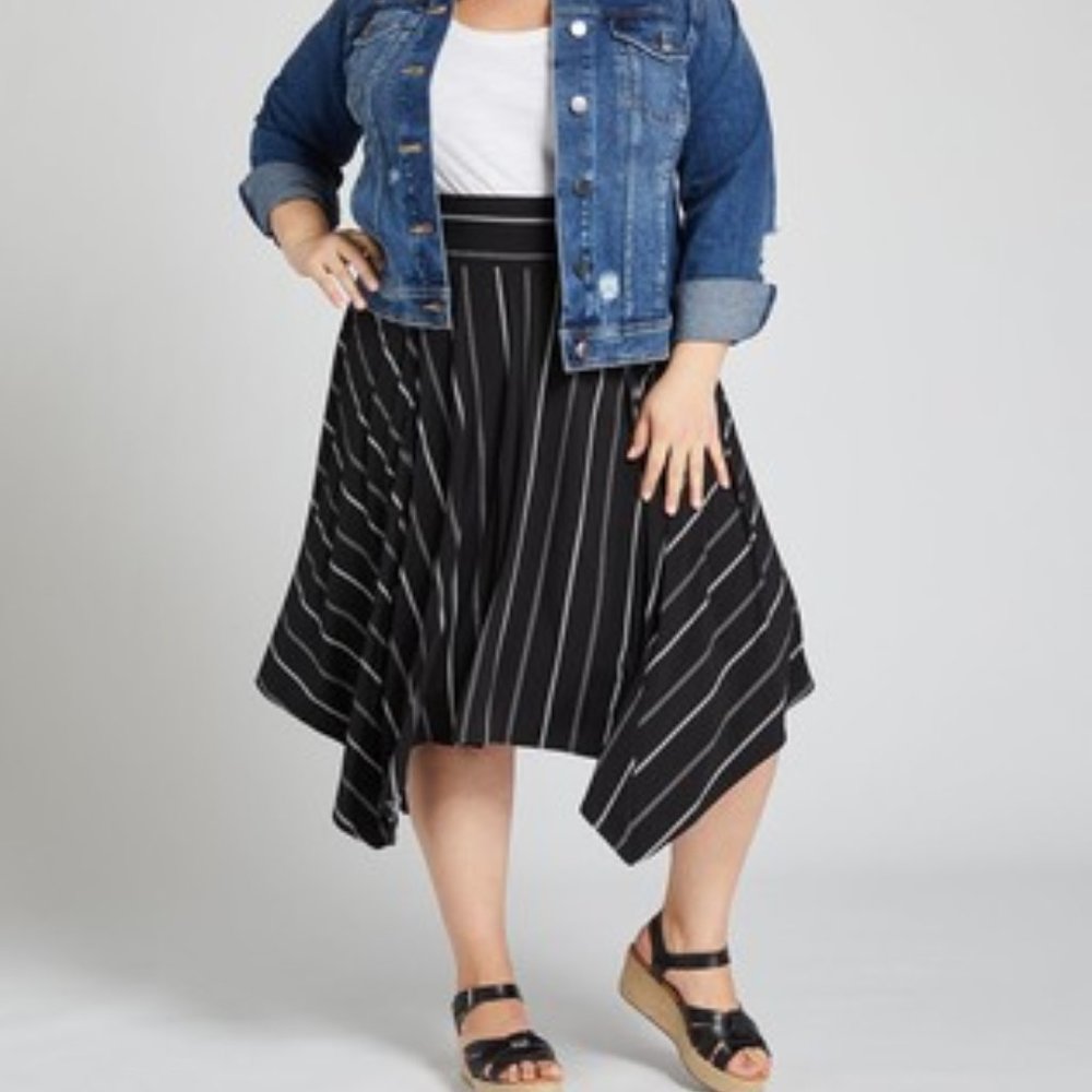 LANE BRYANT | Pull On Skirt | SIZE 14/16 | NWT